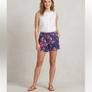 Tommy Bahamas women’s Floral 100% linen Women's Shorts size 2